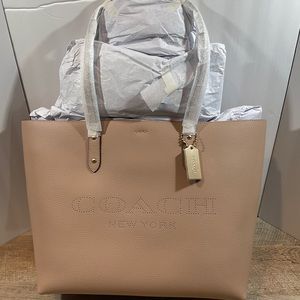 Authentic Coach New York Tote
